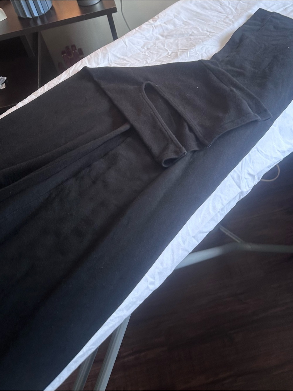 Skims Outdoor Split Hem Pant